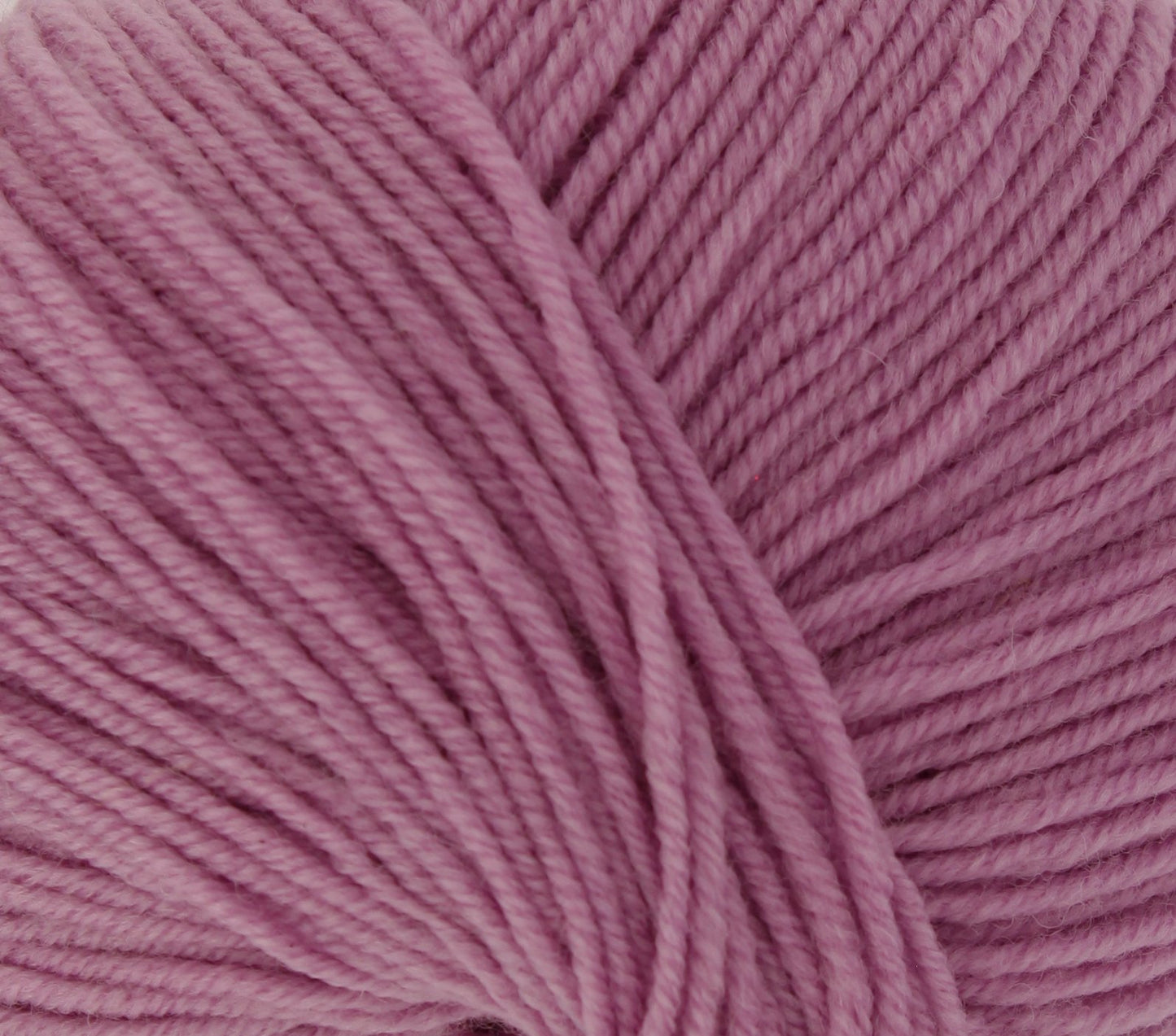 King Cole 
Luxury Merino DK