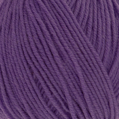 King Cole 
Luxury Merino DK