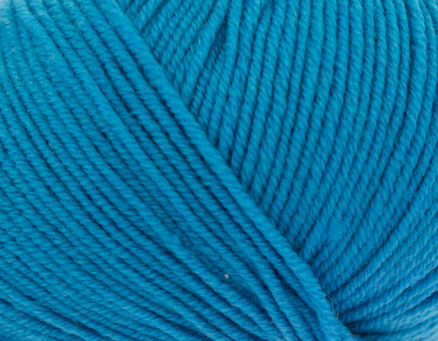 King Cole 
Luxury Merino DK
