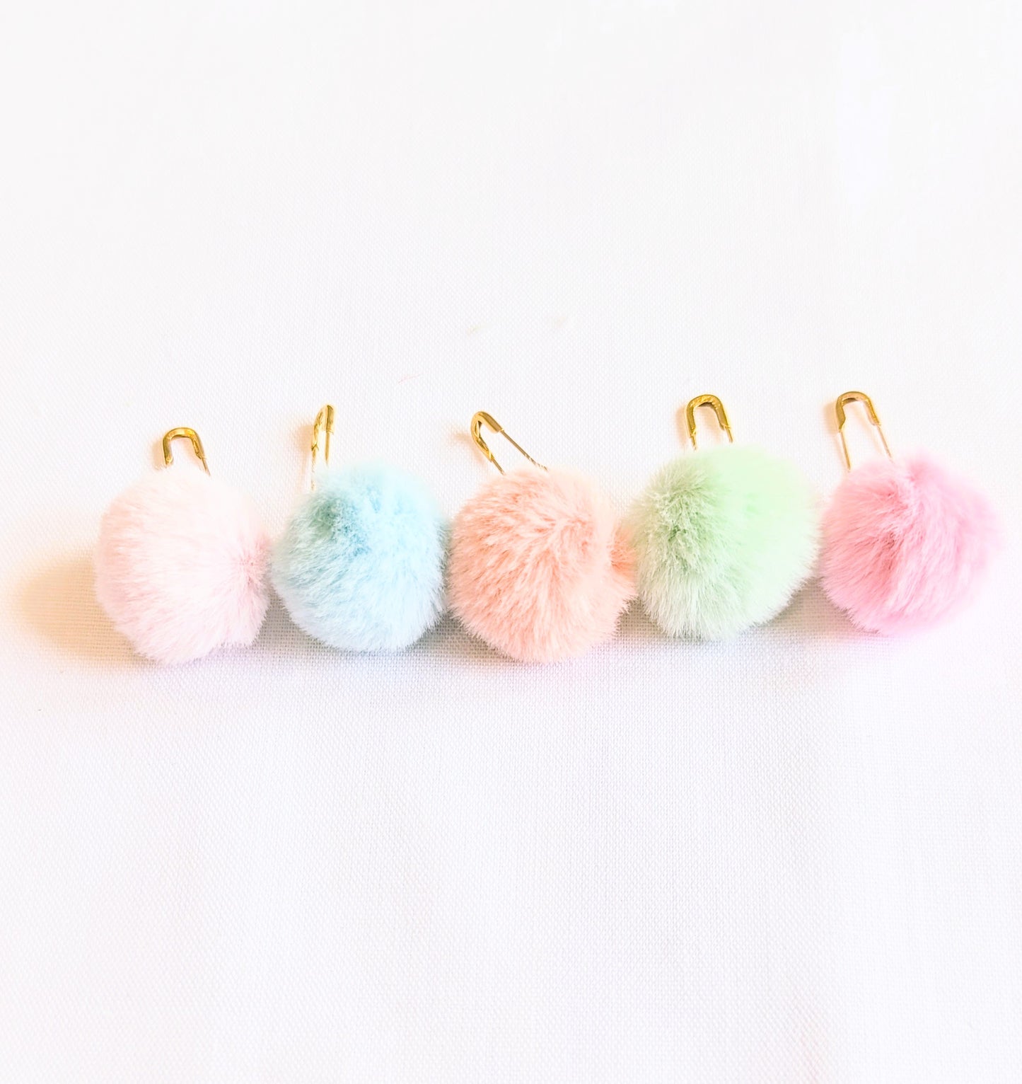 Pom Pom Stitch Markers