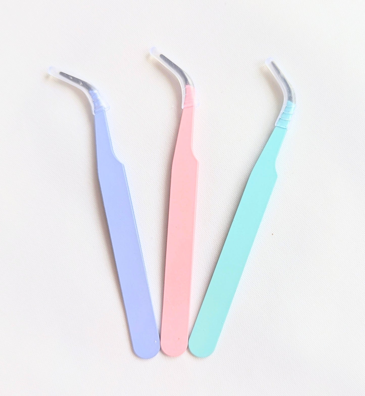 Tweezers