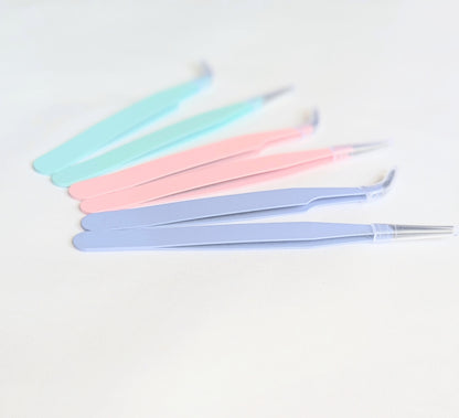 Tweezers