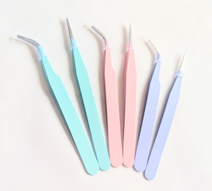 Tweezers